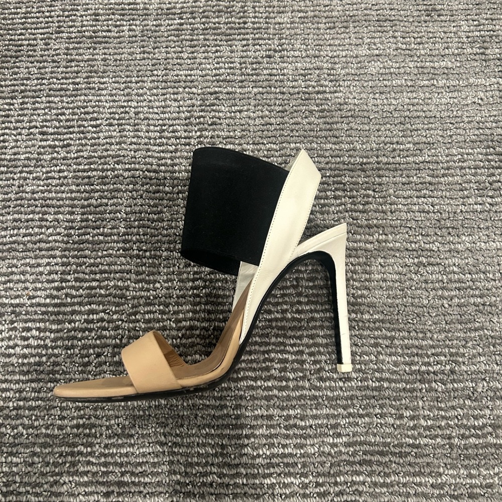VINCE. slightly worn heel with black and white ankle straps and beige sole/toe